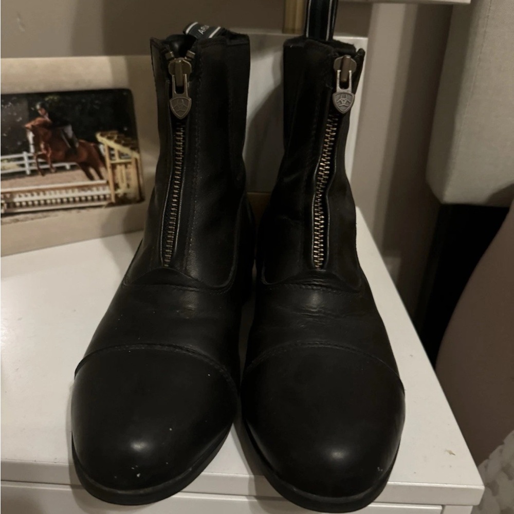 Ariat Black paddock boots